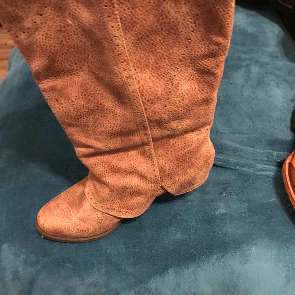 Beautiful New Boots size 10 but they fit like 9 - Picture 5 of 8